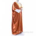 Wit met zwart wit Arabisch thobe